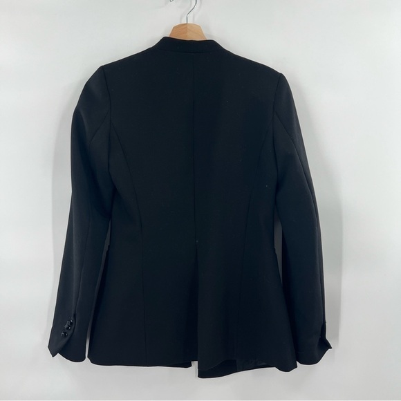 ZARA black blazer clasp closure no collar - Picture 2 of 5